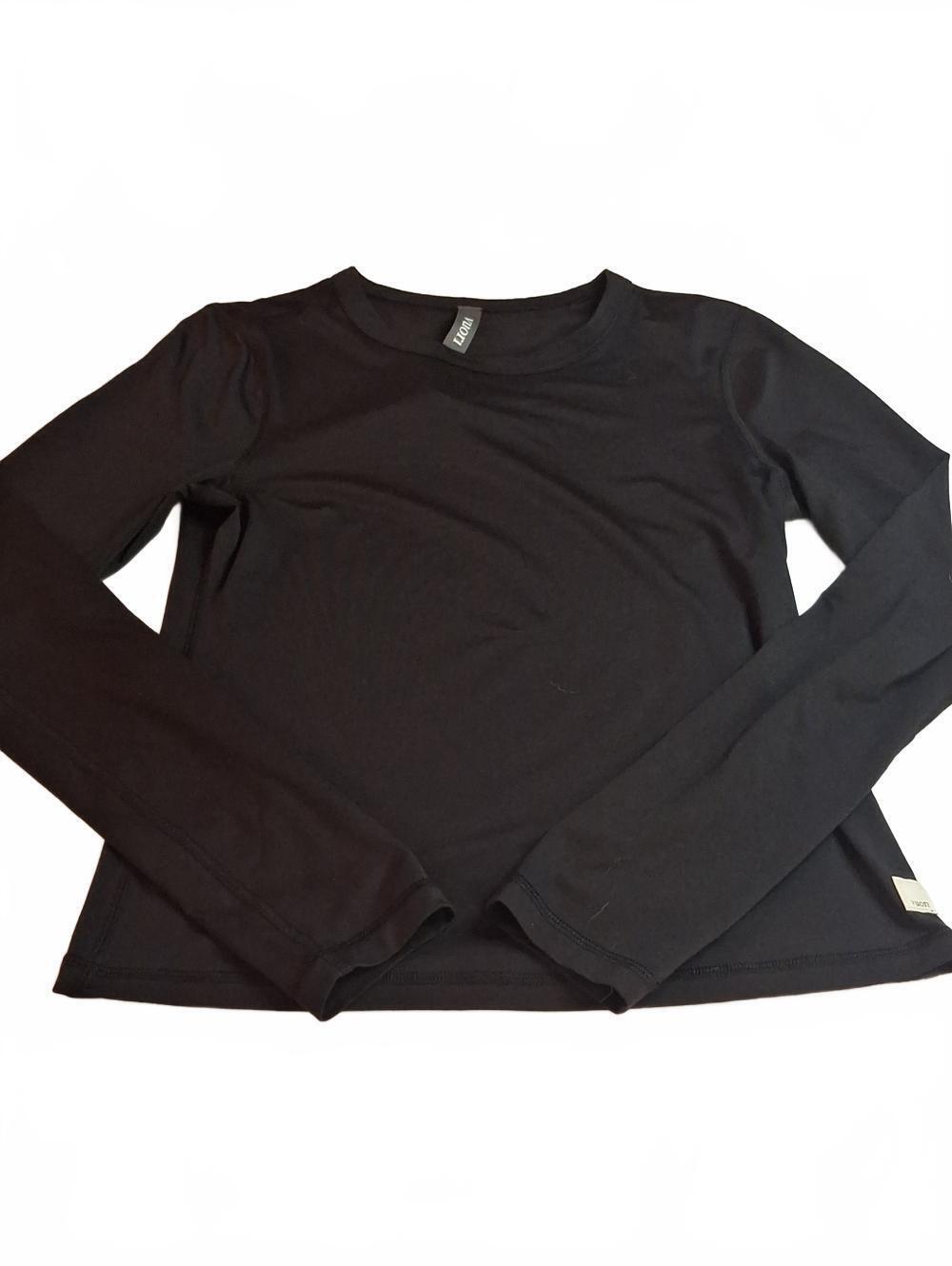 #915 Vuori Lux Crew Long Sleeve Size XS